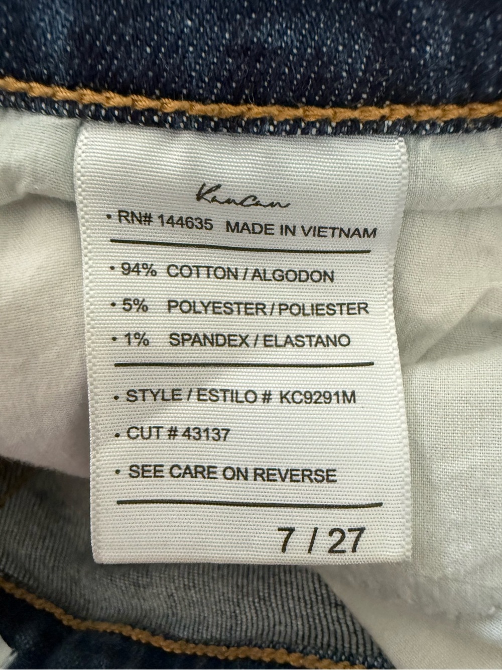 Vici Distressed Straight Leg Jeans - Picture 3 of 3